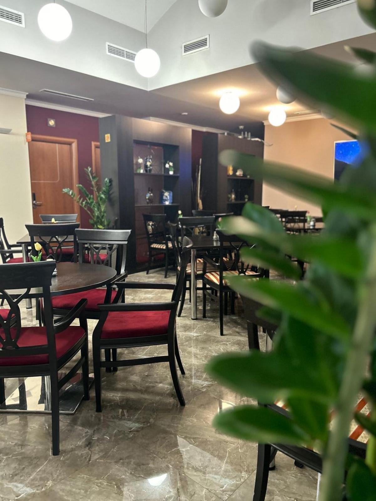 Hotel Hamburg スコピエ エクステリア 写真